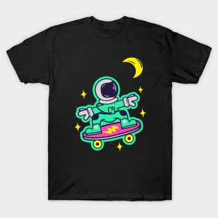 Space Man On Board Skateboarding On Space T-Shirt